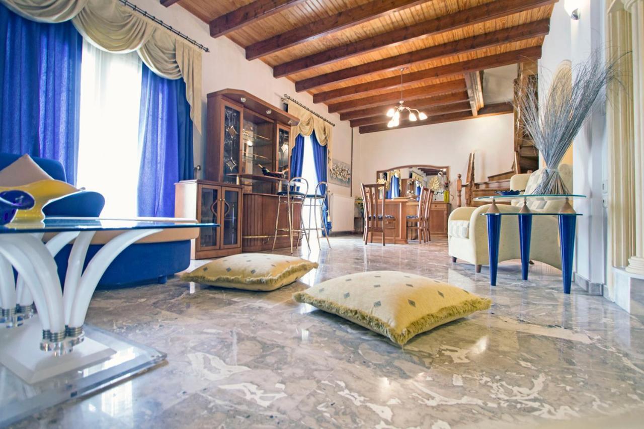 Villa Victoria Corfu Ágios Matthaíos エクステリア 写真